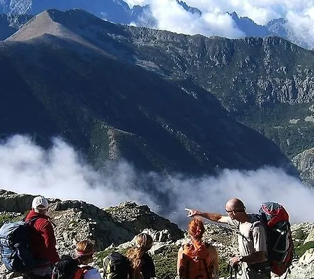 Monte D'oro ホテル 2*