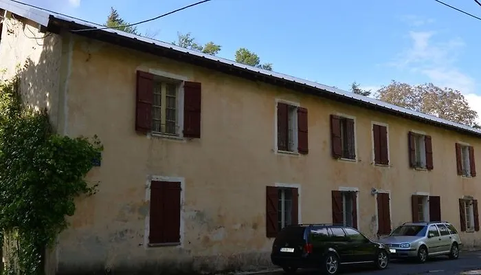 蒙蒂欧罗酒店 2*